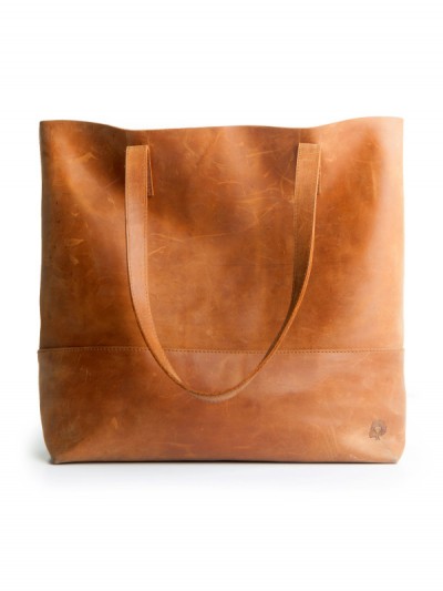 P-Mamuye-Tote-Bag_Cognac_floor-600x800